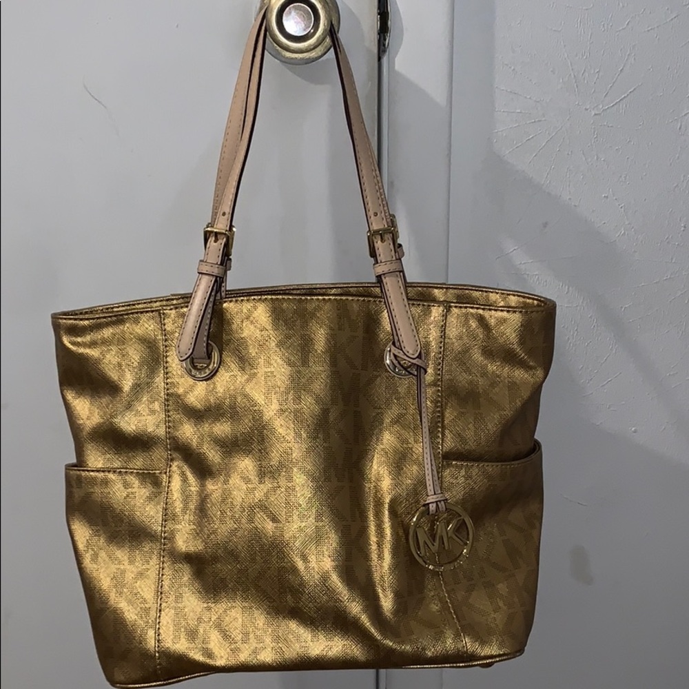 Michael Kors bag💛💛💛💛